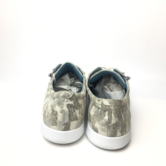 CLOUD Womens Vanessa White Fashion Sneaker Size 6.5 Medium (B, M) - Picture 2 of 7